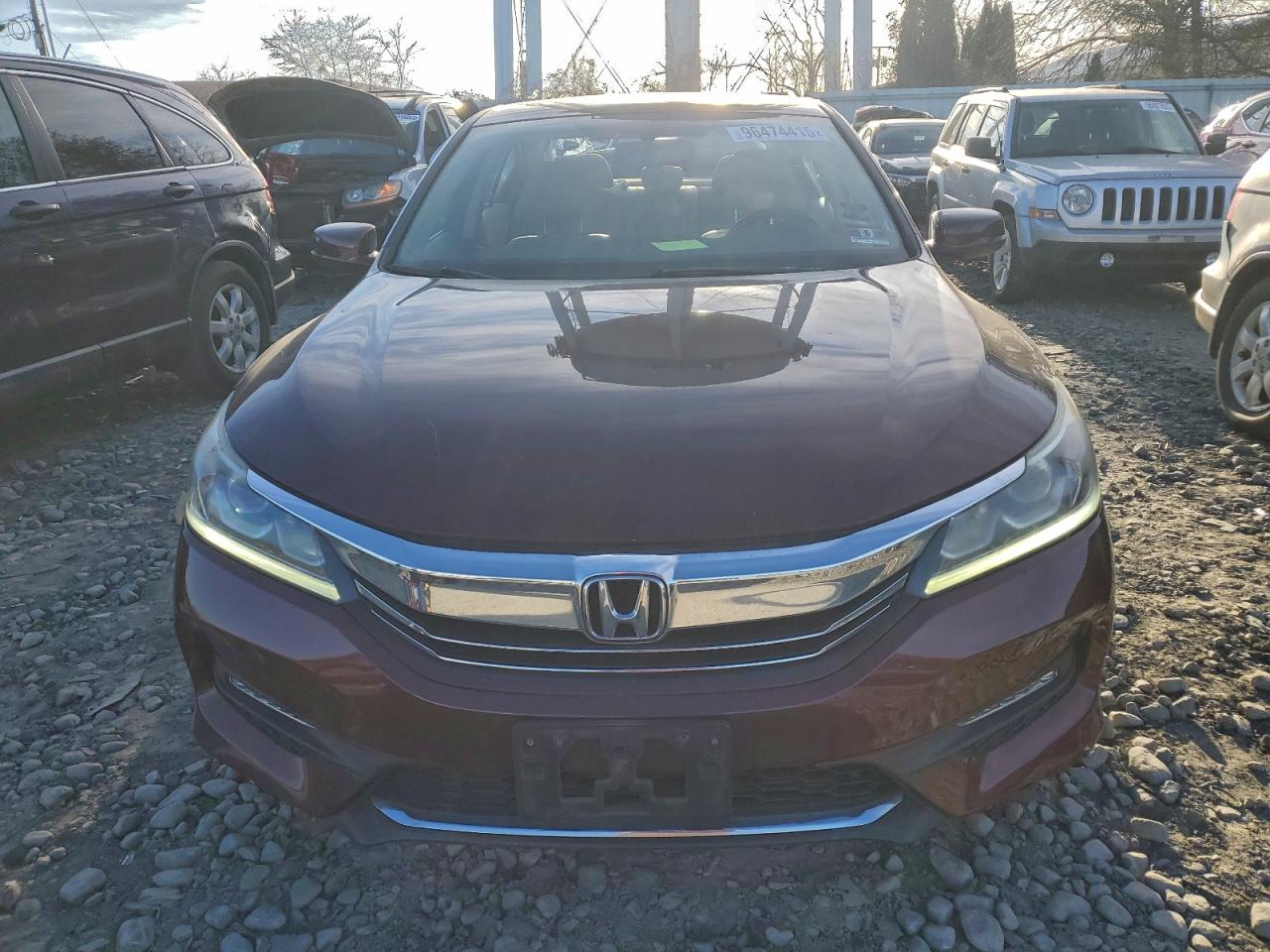 2017 HONDA ACCORD EXL photo 5