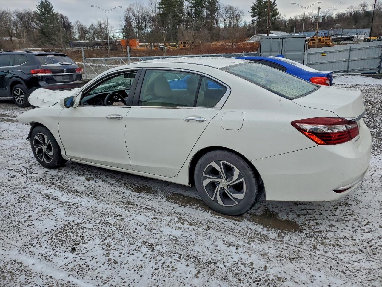 2017 HONDA ACCORD LX photo 2