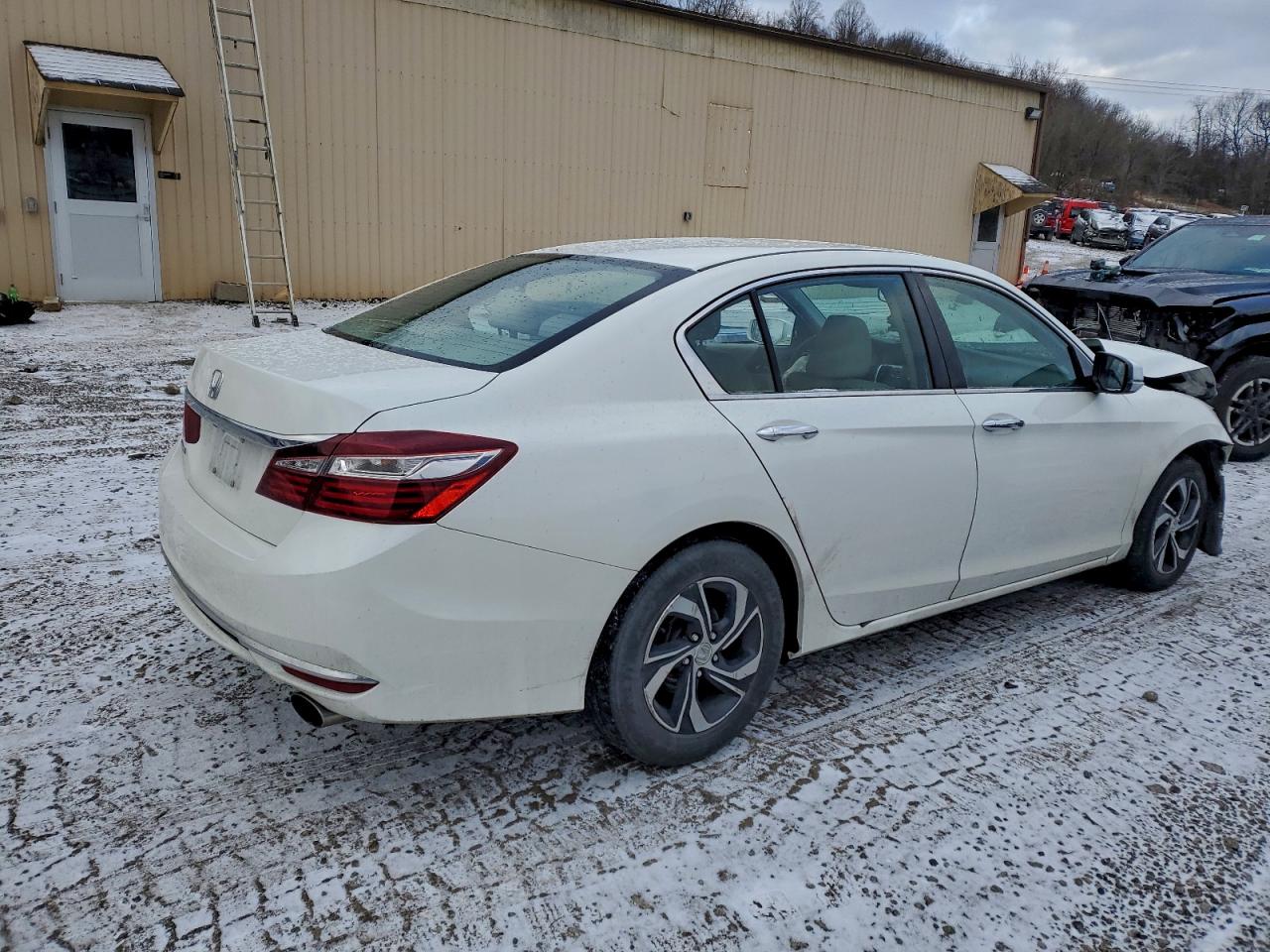 2017 HONDA ACCORD LX photo 3