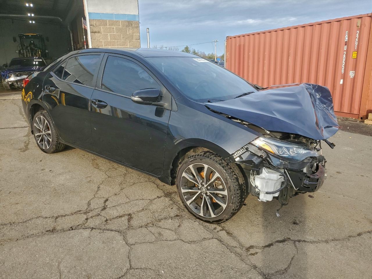 2018 TOYOTA COROLLA L photo 4