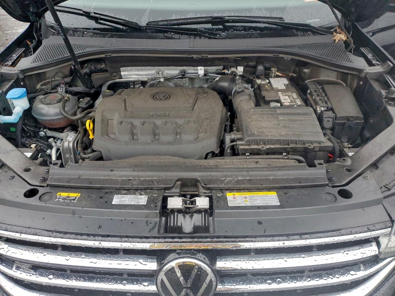 2024 VOLKSWAGEN TIGUAN SEL R-LINE BLACK photo 12