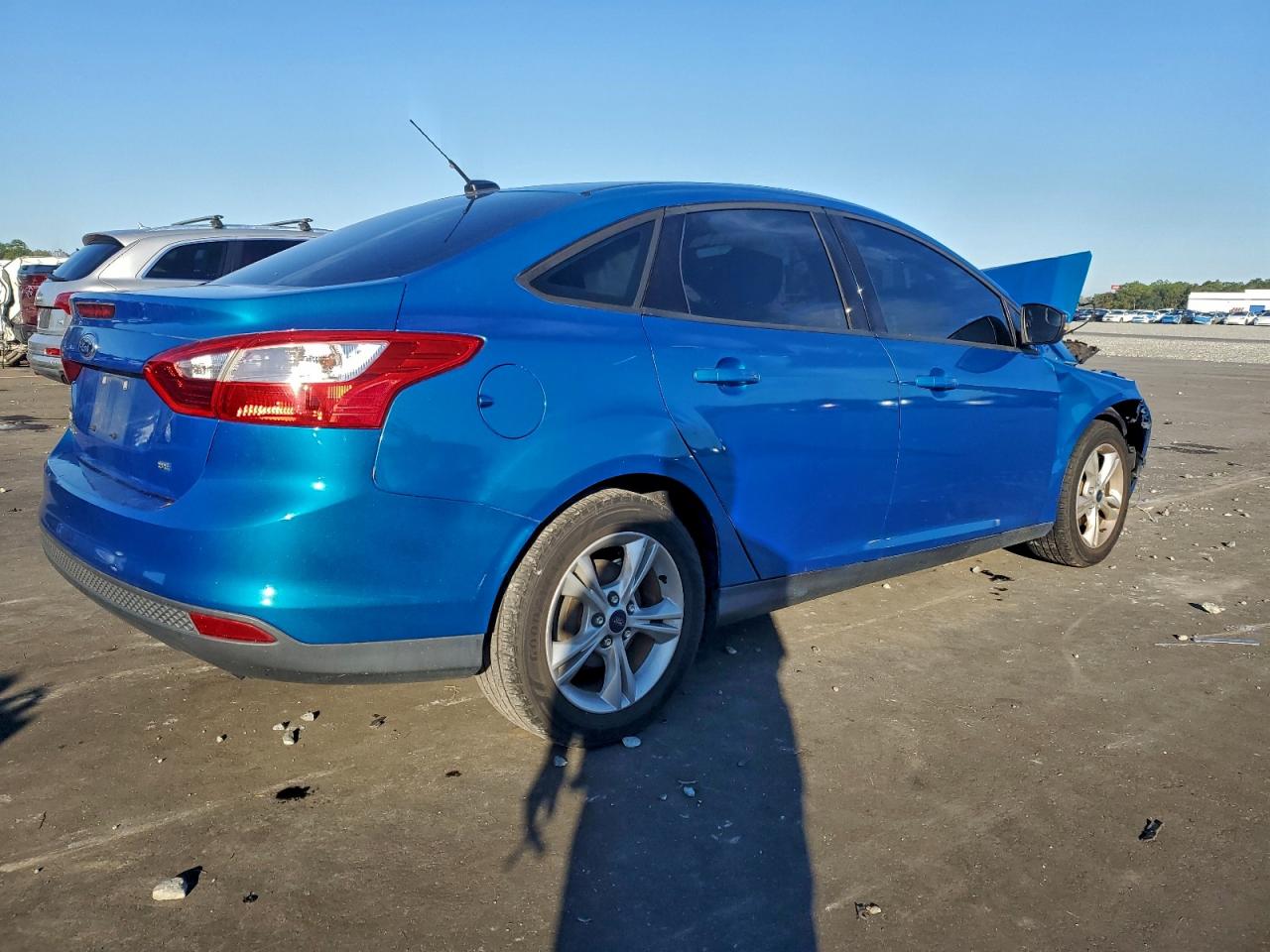 2014 FORD FOCUS SE photo 3