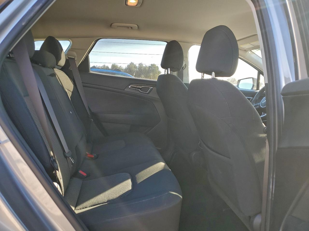 2023 KIA SPORTAGE LX photo 11