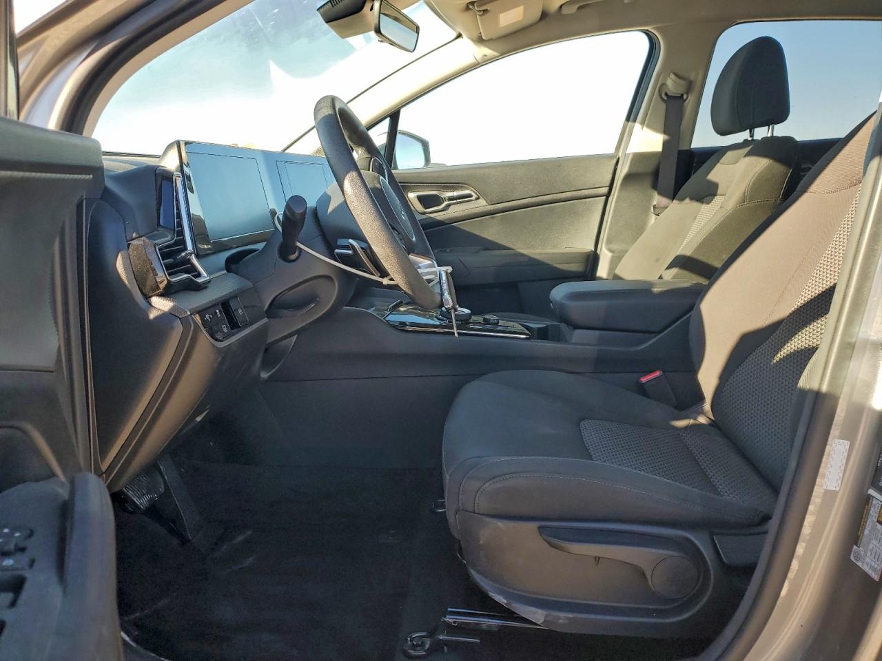 2023 KIA SPORTAGE LX photo 7