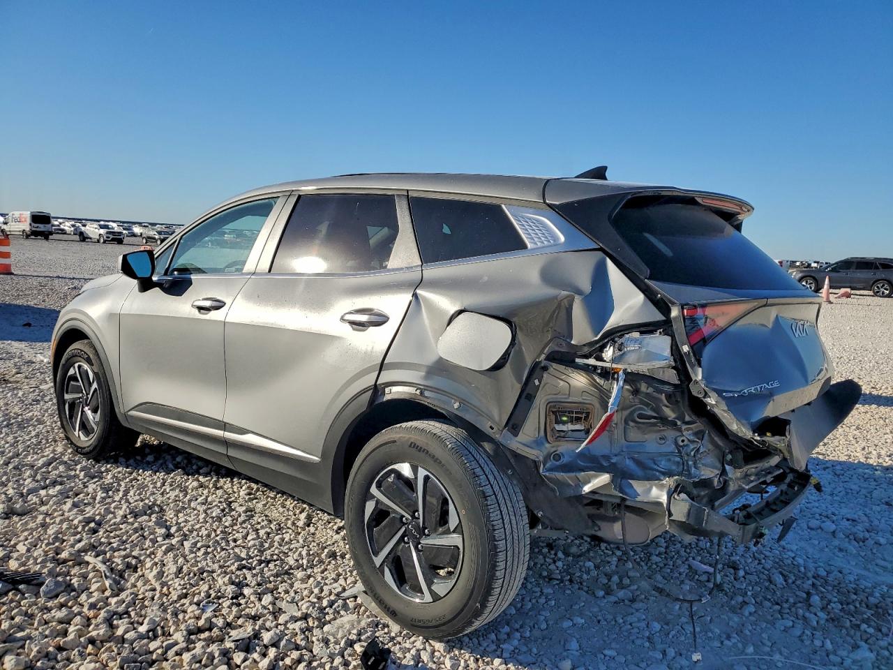2023 KIA SPORTAGE LX photo 2