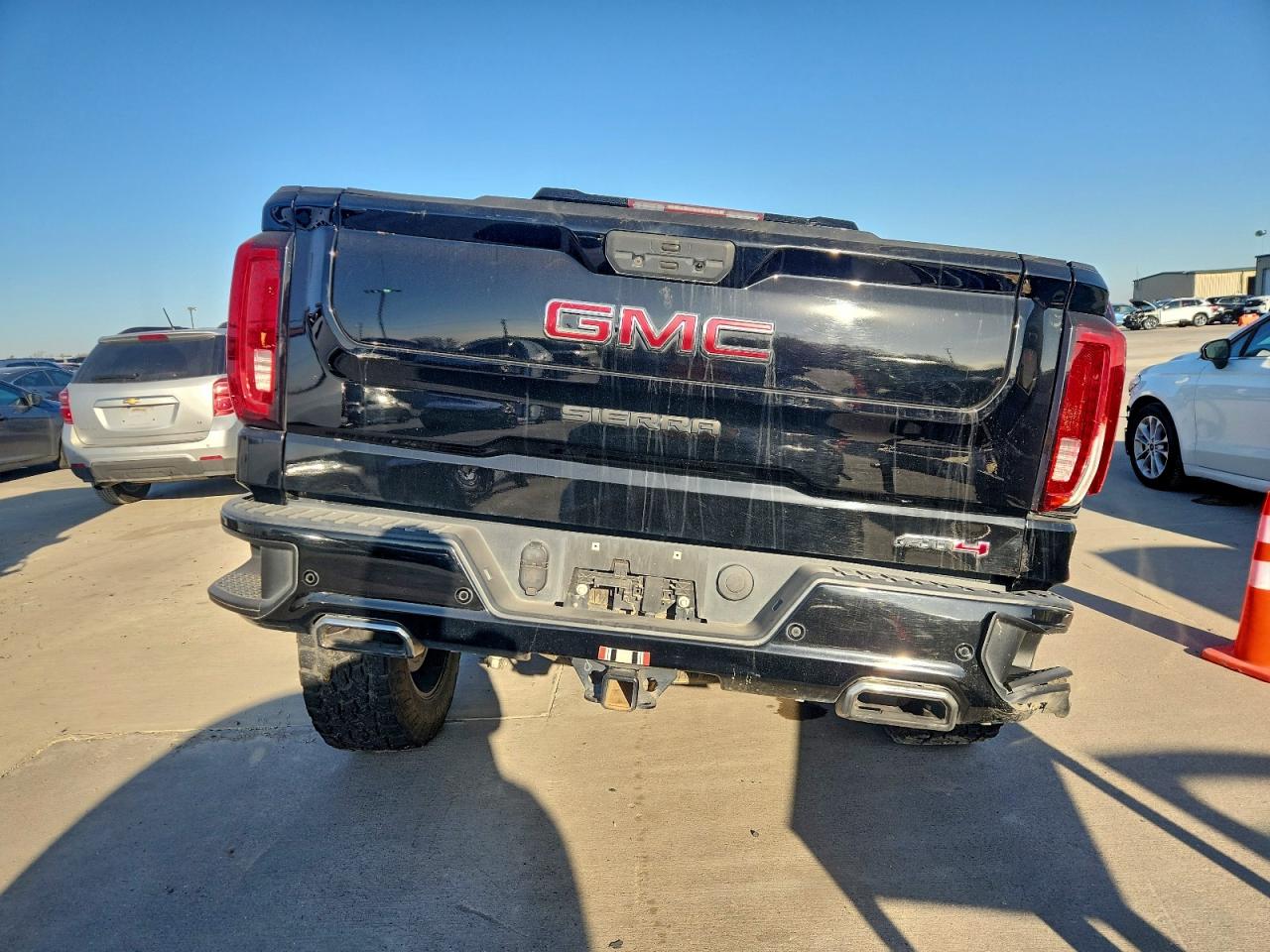 2019 GMC SIERRA K1500 AT4 photo 6