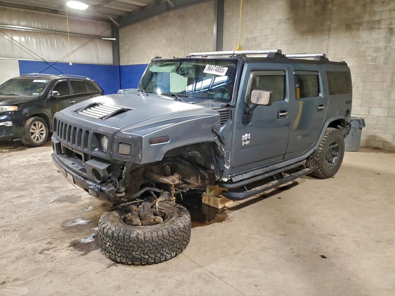 2005 HUMMER H2