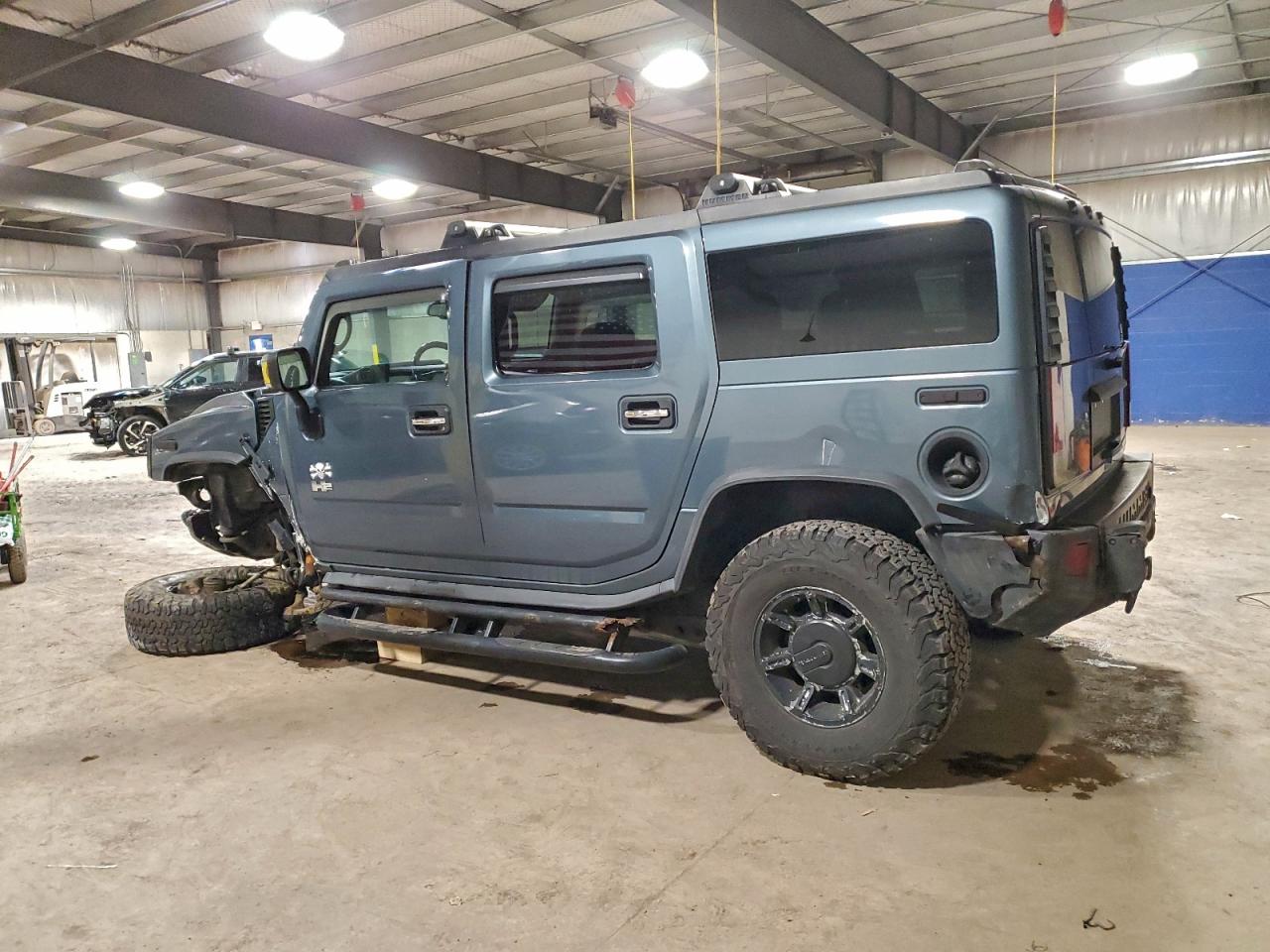 2005 HUMMER H2 photo 2