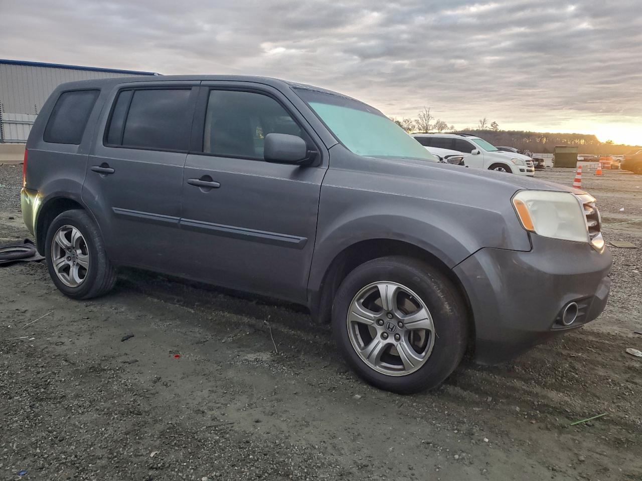 2013 HONDA PILOT EXL photo 4