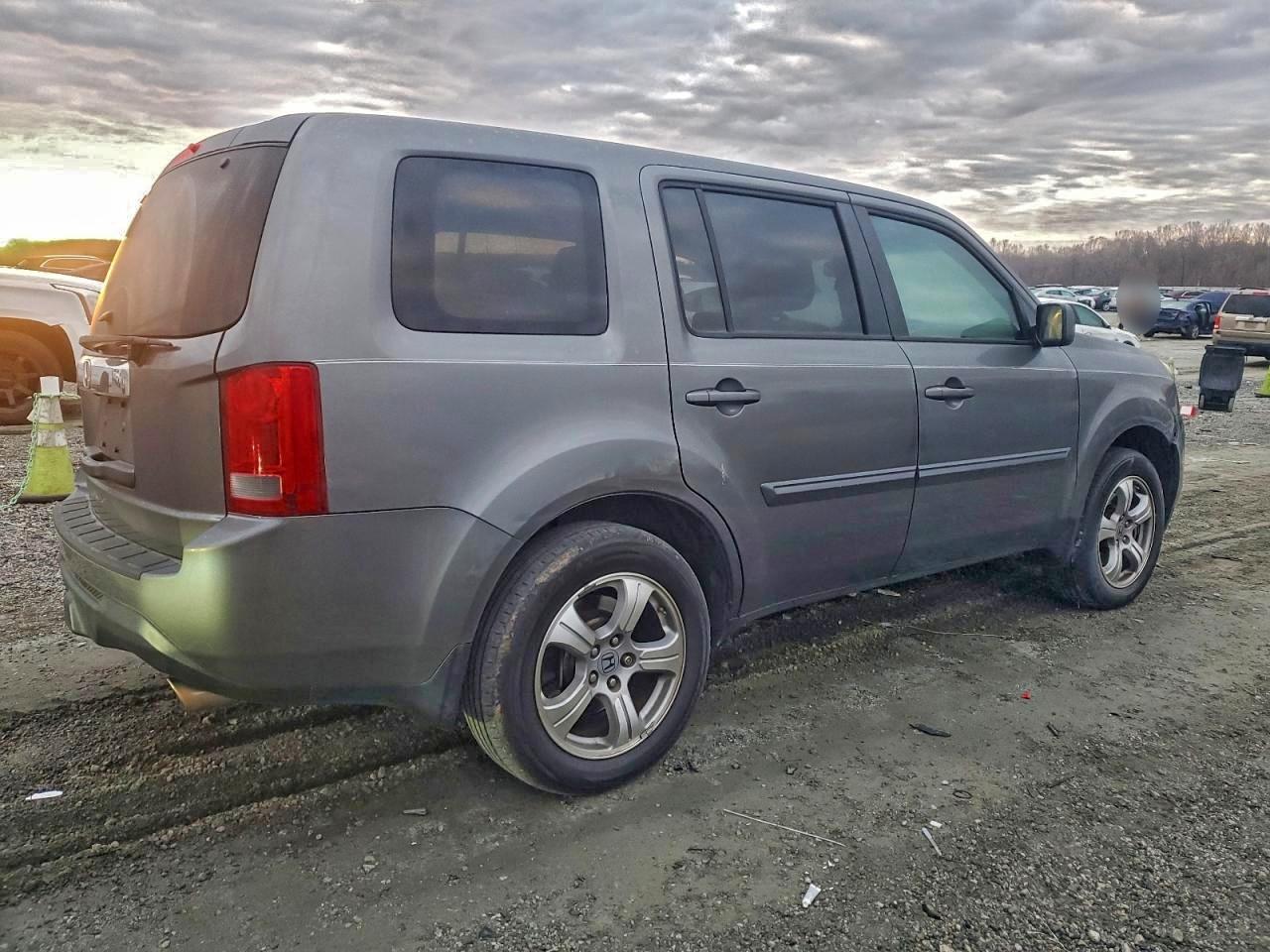 2013 HONDA PILOT EXL photo 3