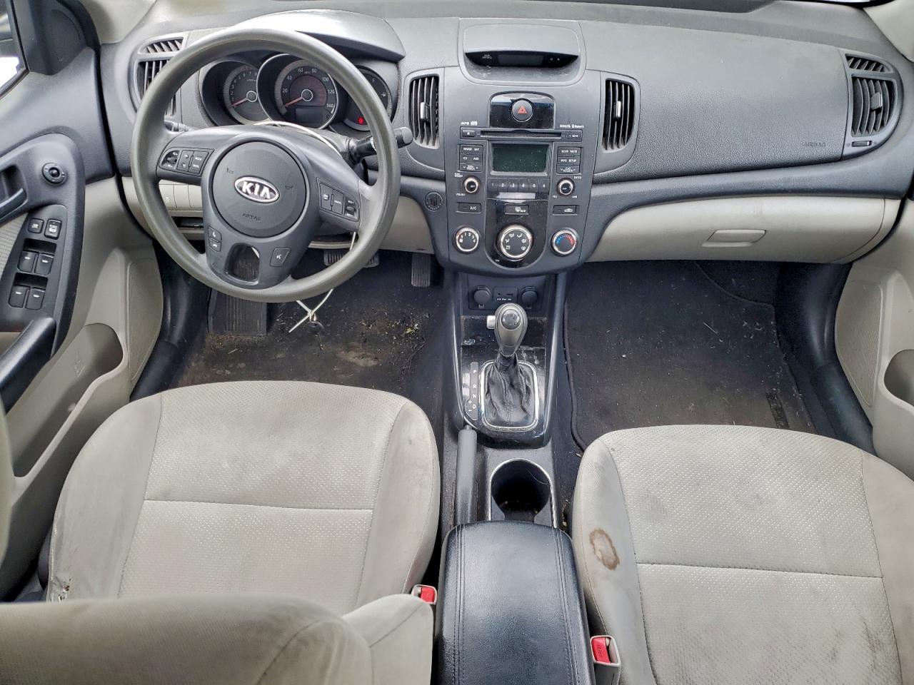 2012 KIA FORTE EX photo 8
