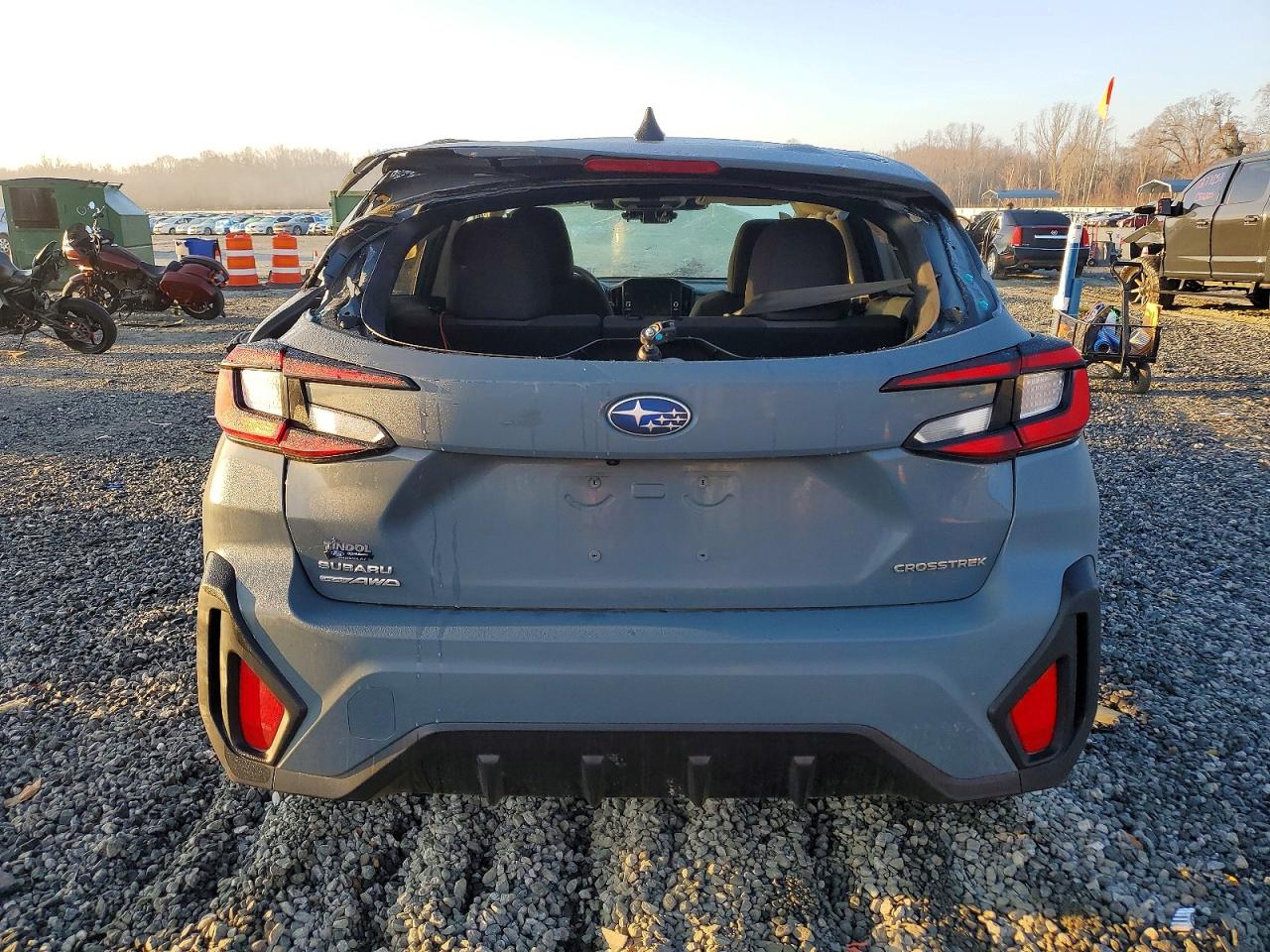 2024 SUBARU CROSSTREK photo 6