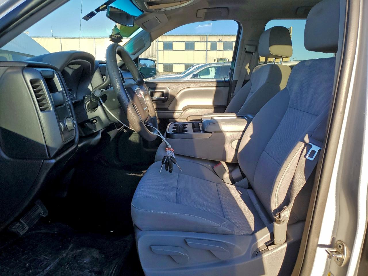 2014 GMC SIERRA C1500 photo 7