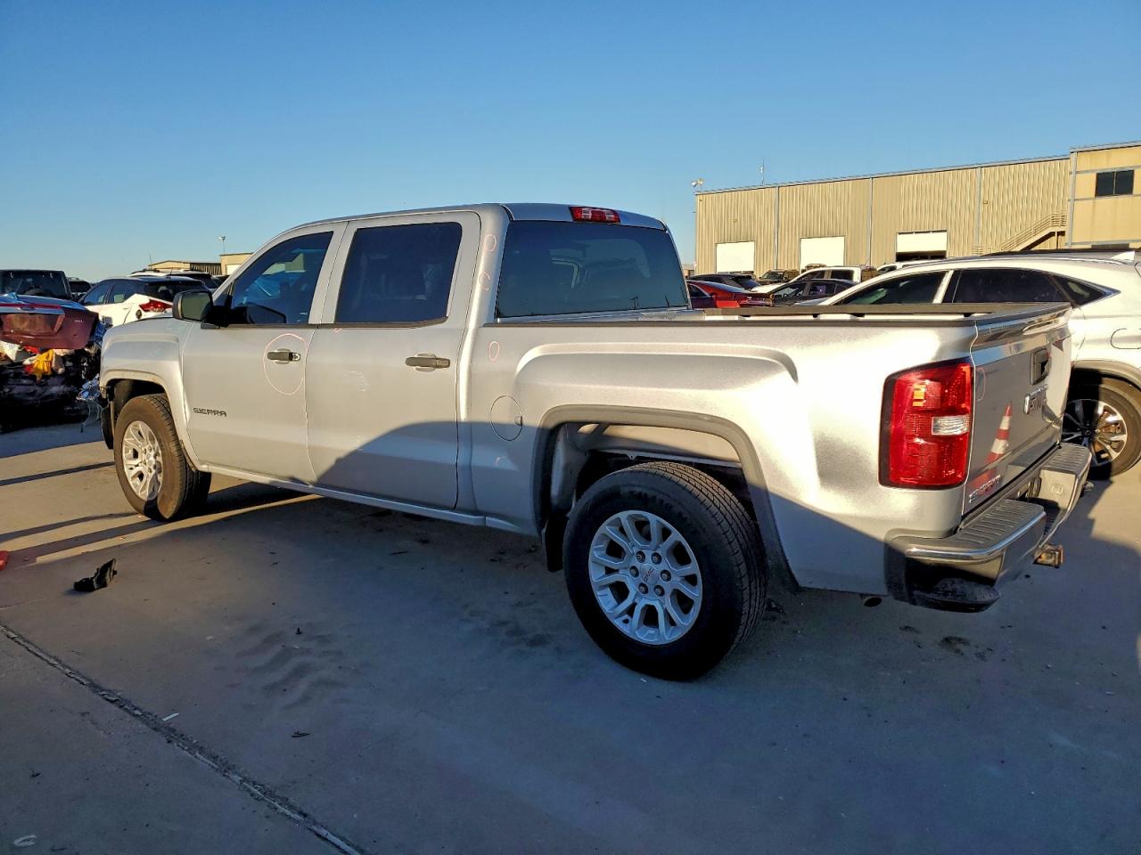 2014 GMC SIERRA C1500 photo 2