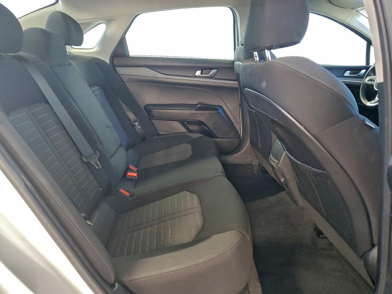 2025 KIA K5 LXS photo 10