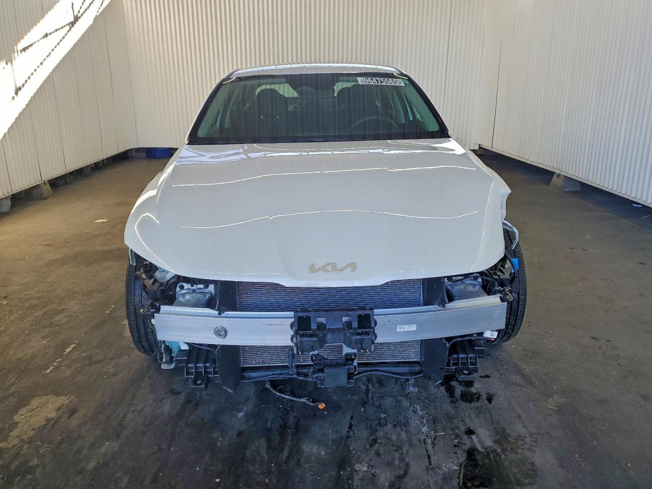 2025 KIA K5 LXS photo 5