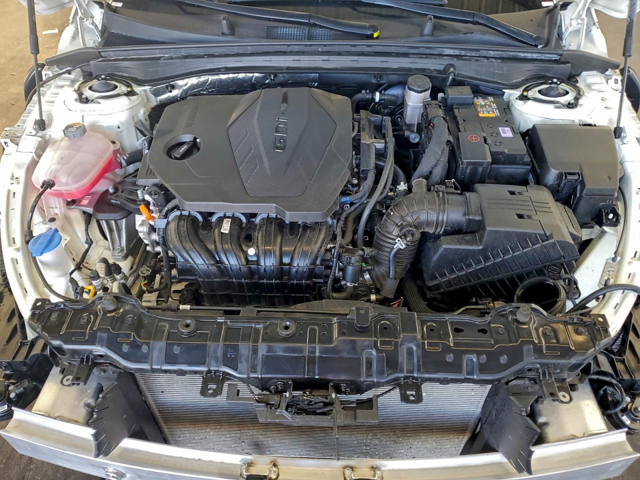 2025 KIA K5 LXS photo 11