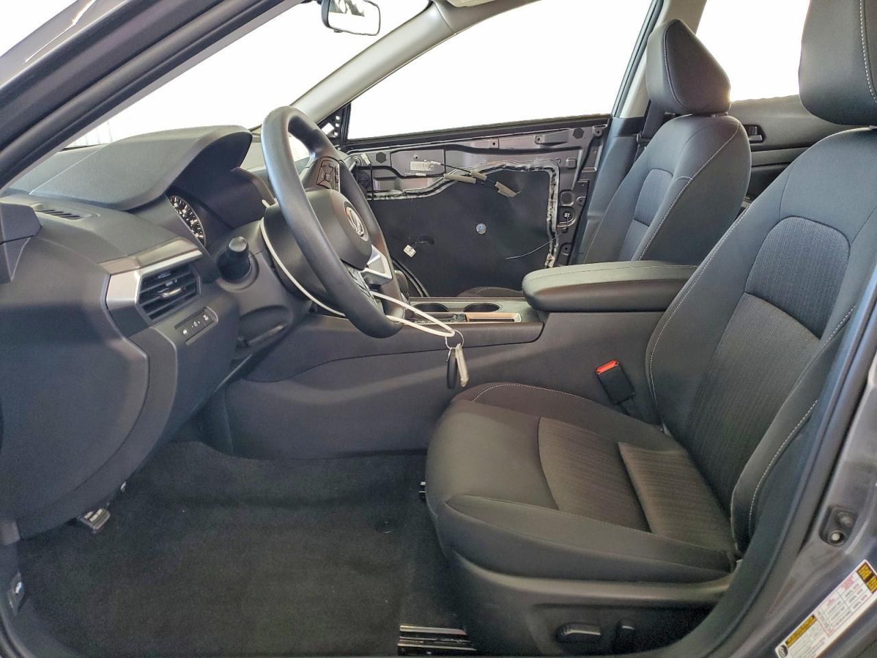 2025 NISSAN ALTIMA SV photo 7