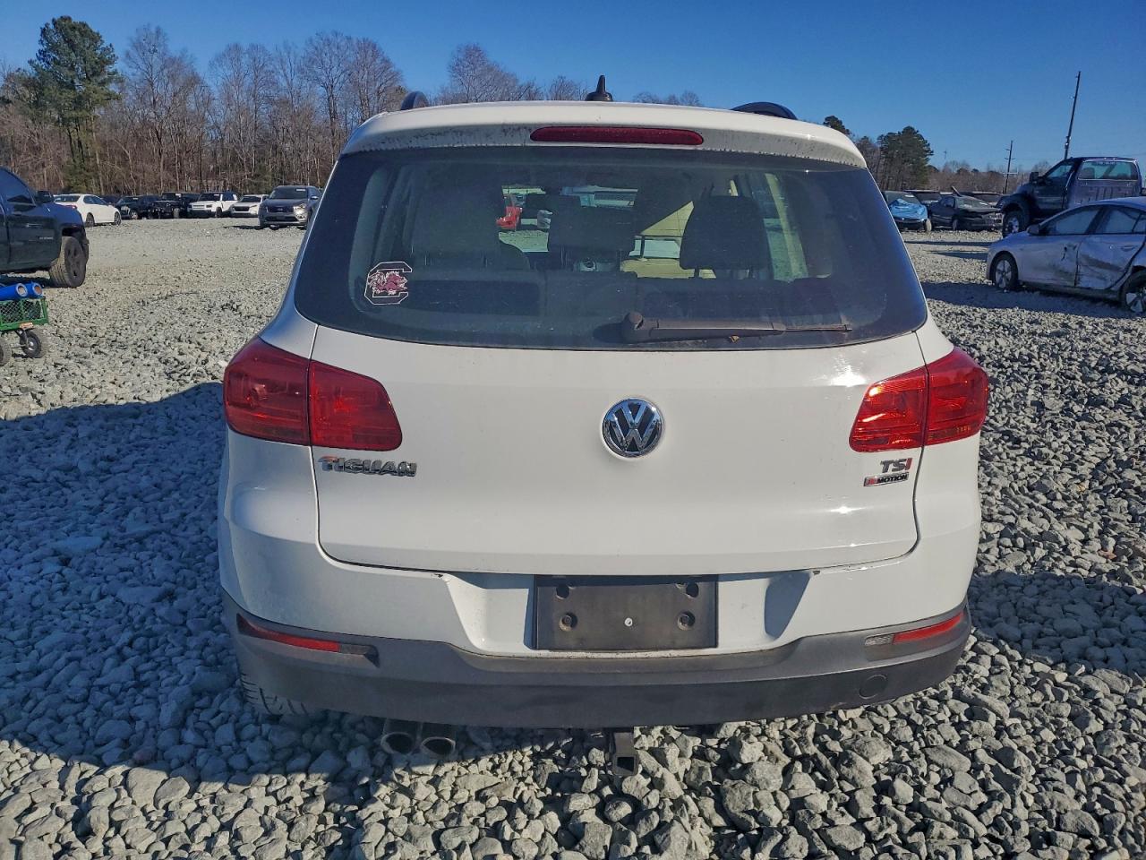 2017 VOLKSWAGEN TIGUAN S photo 6