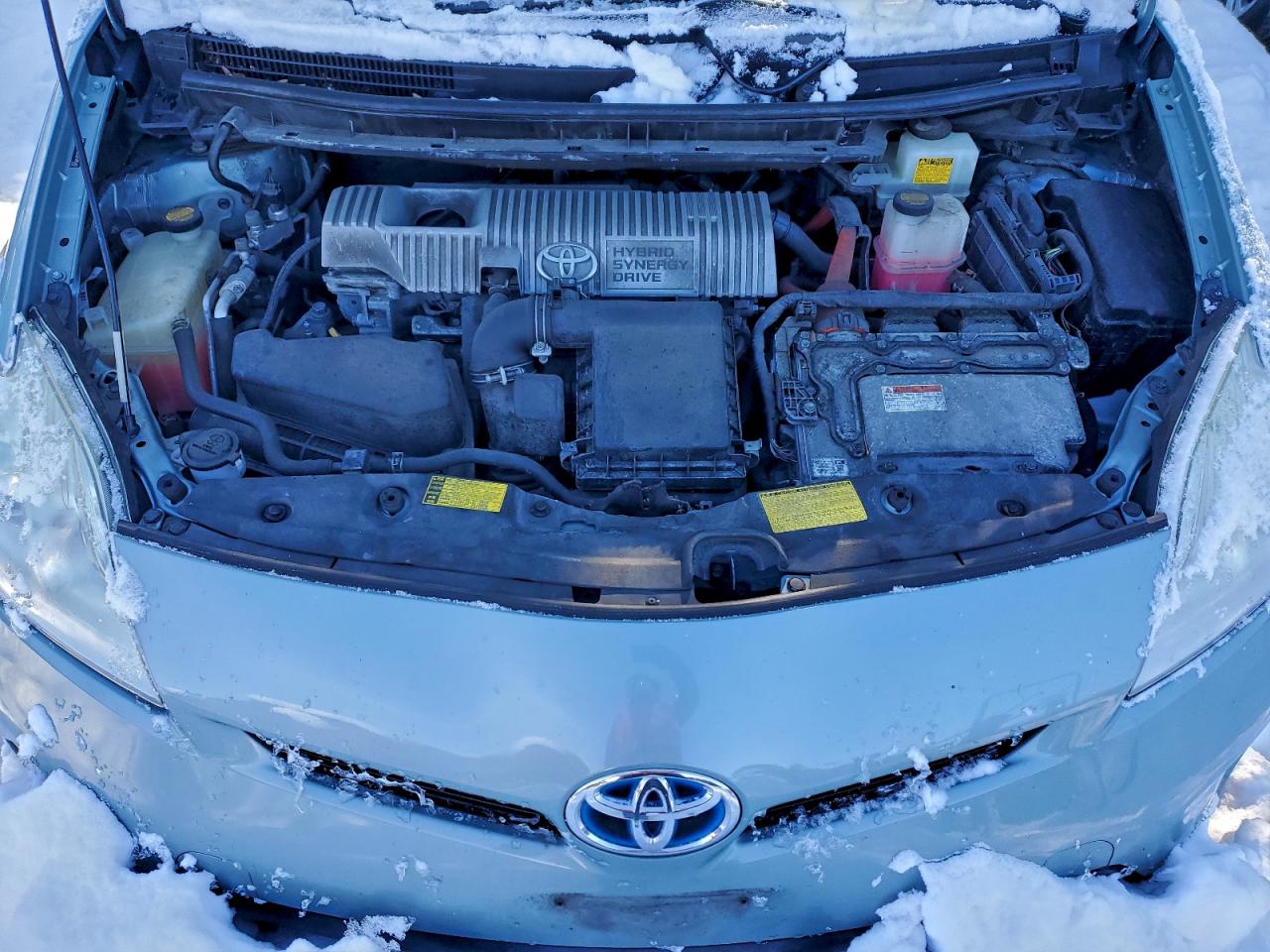 2012 TOYOTA PRIUS photo 11