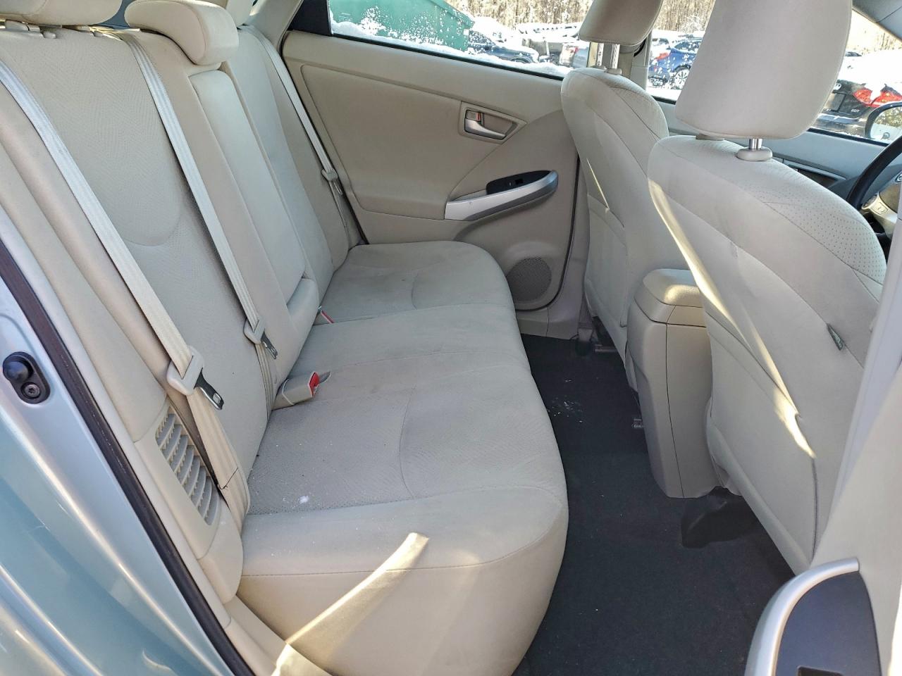 2012 TOYOTA PRIUS photo 10