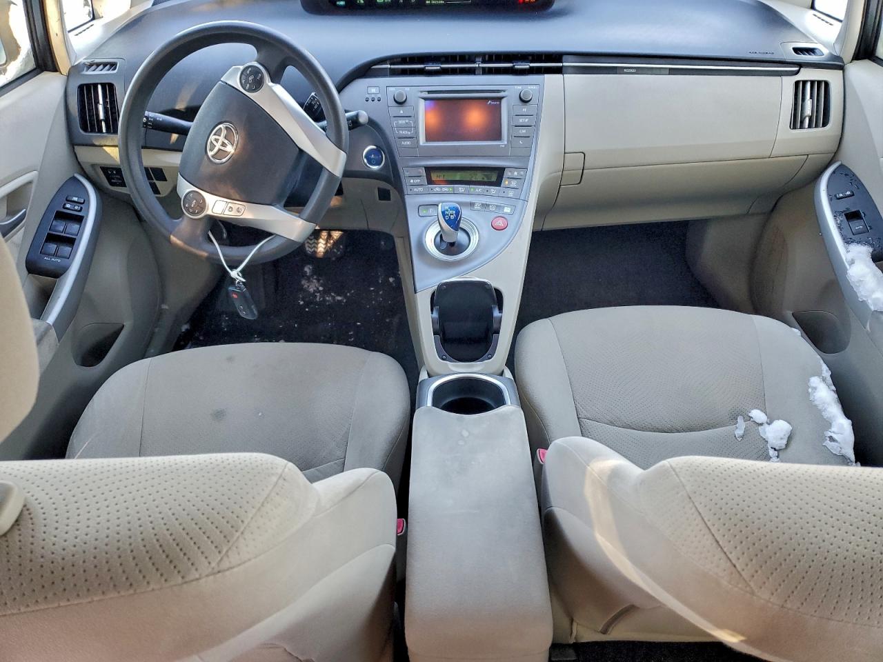 2012 TOYOTA PRIUS photo 8