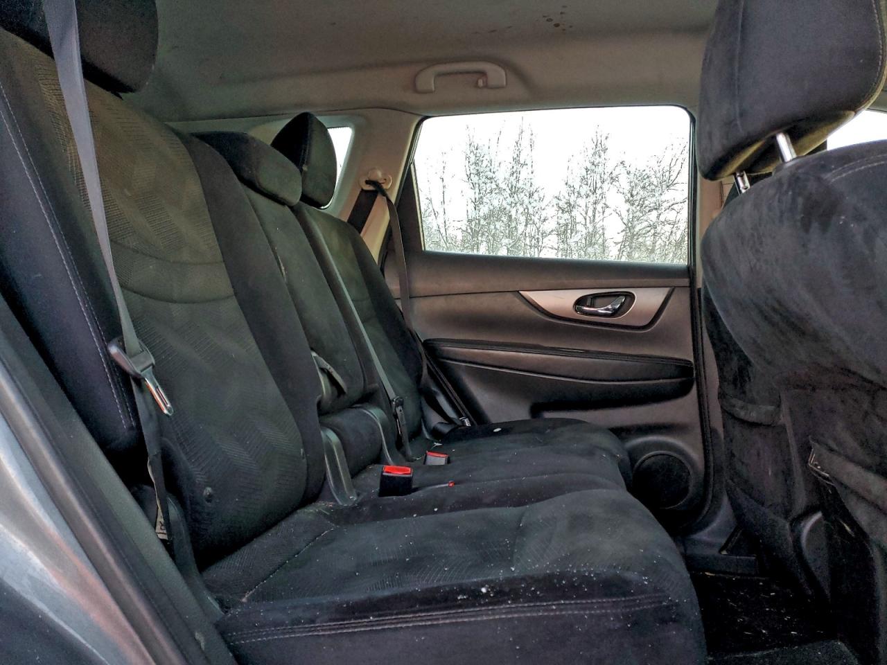 2014 NISSAN ROGUE S photo 11