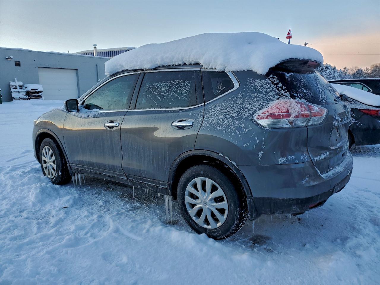 2014 NISSAN ROGUE S photo 2