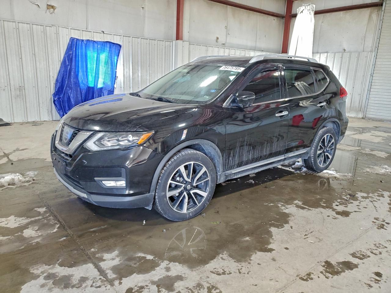 2017 NISSAN ROGUE