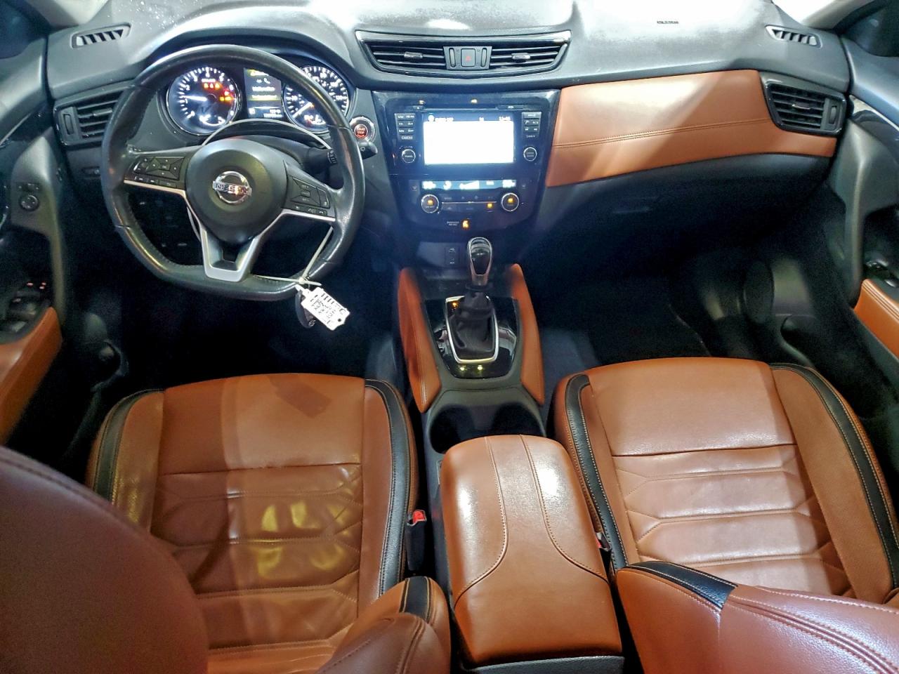 2017 NISSAN ROGUE SV photo 8