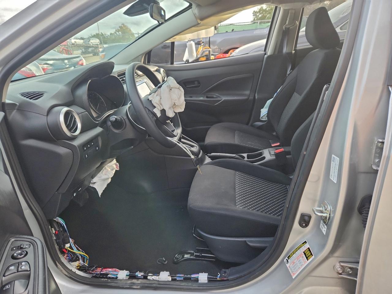 2024 NISSAN VERSA S photo 7