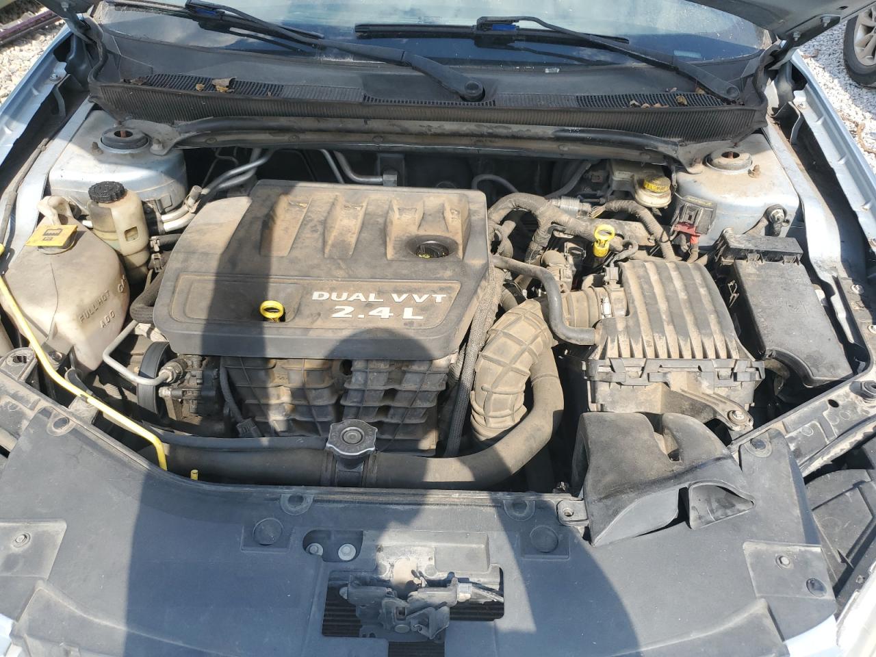 2013 CHRYSLER 200 LX photo 11