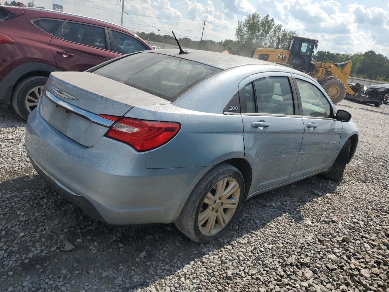 2013 CHRYSLER 200 LX photo 3