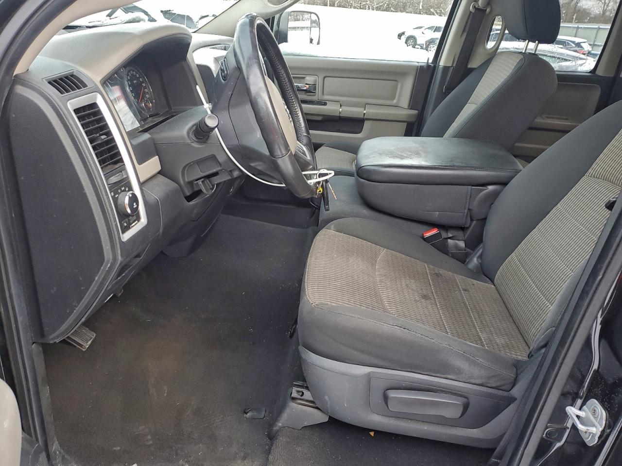 2010 DODGE RAM 1500 photo 7