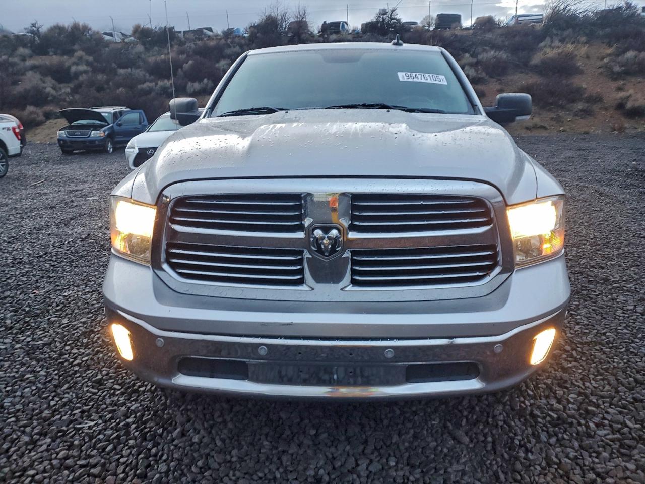 2016 RAM 1500 SLT photo 5