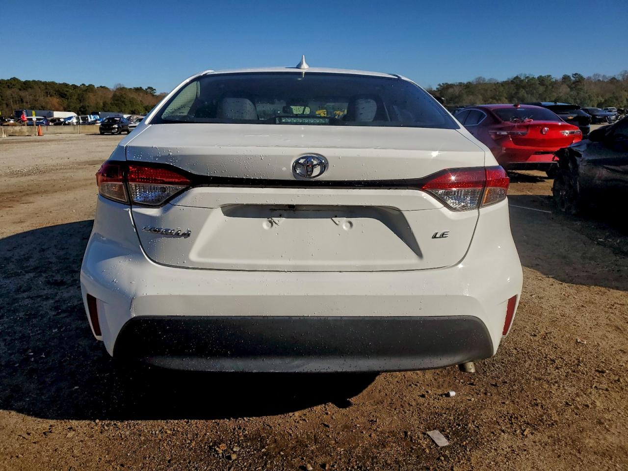 2025 TOYOTA COROLLA LE photo 6