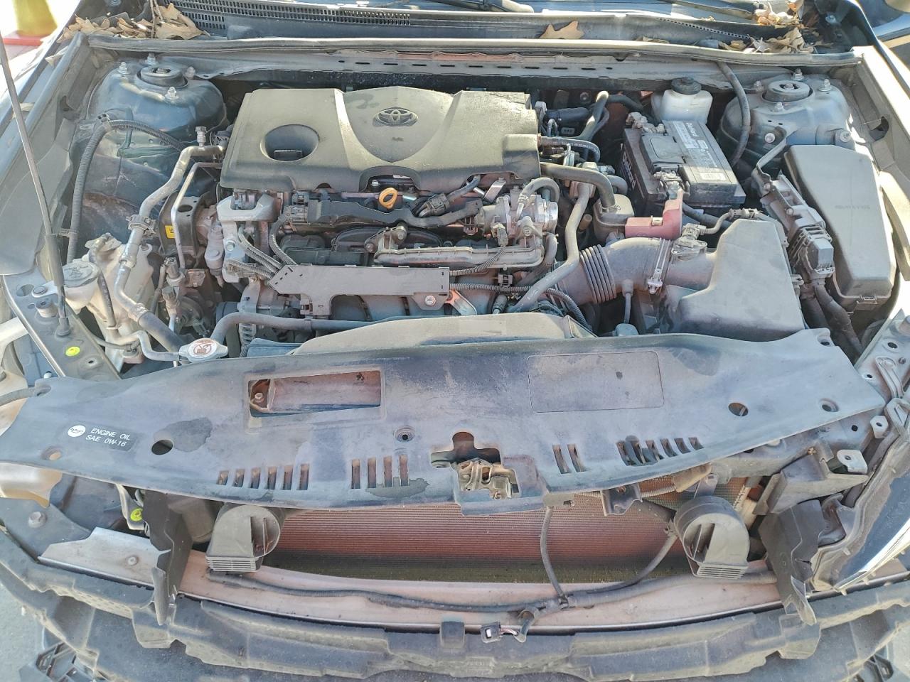 2021 TOYOTA CAMRY LE photo 11