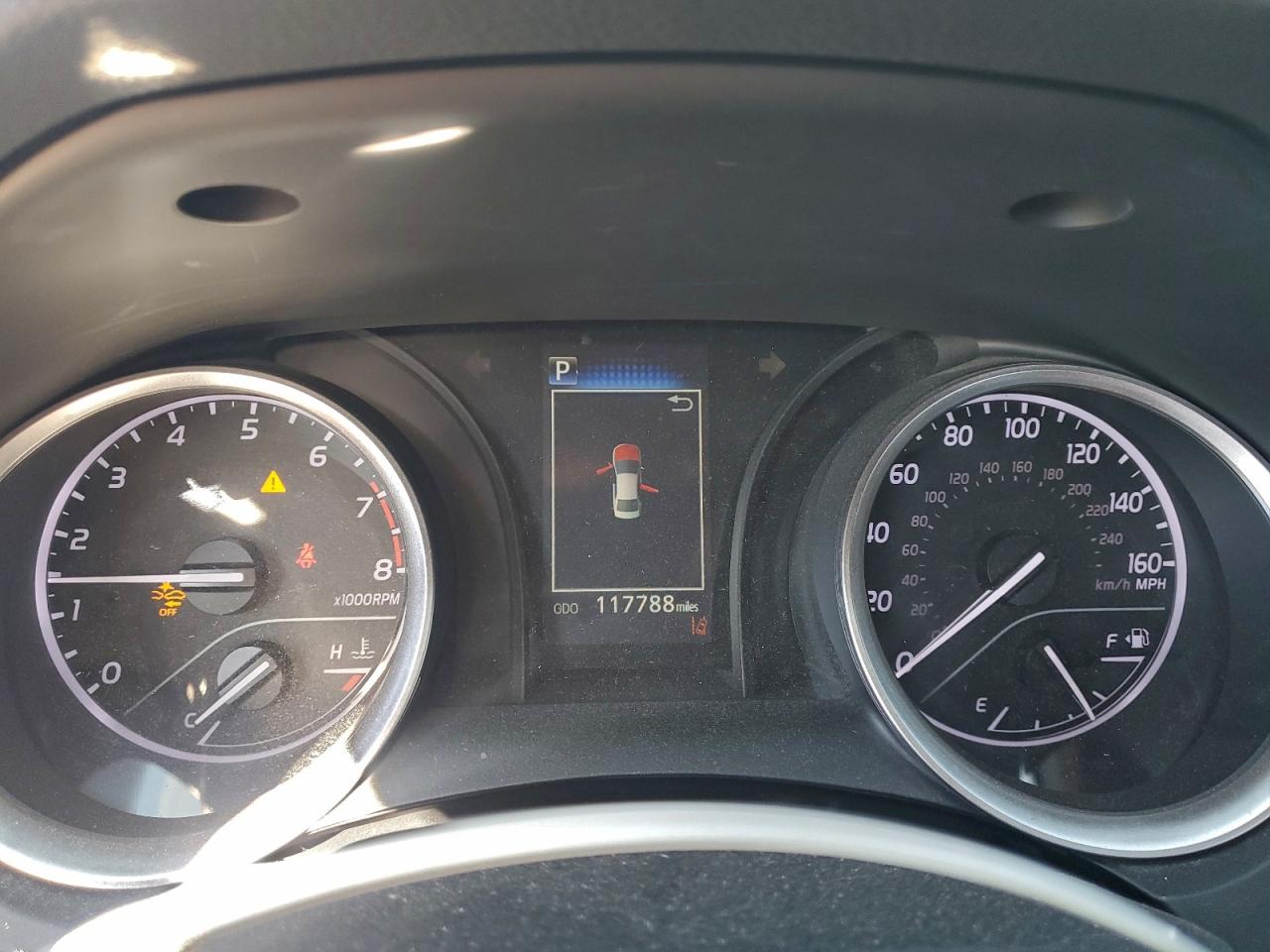 2021 TOYOTA CAMRY LE photo 9