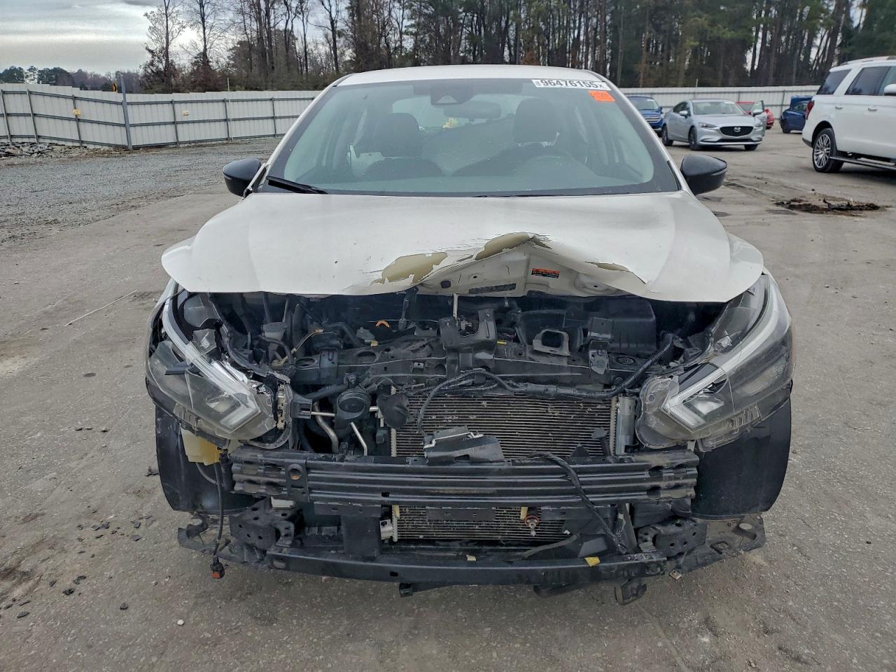 2021 NISSAN VERSA SR photo 9