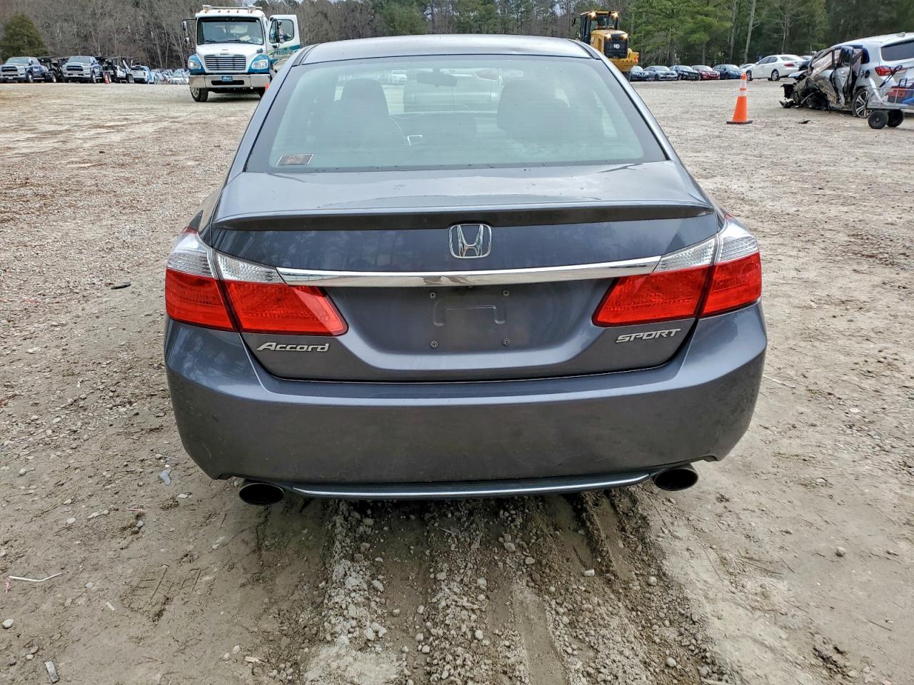 2013 HONDA ACCORD SPORT photo 6