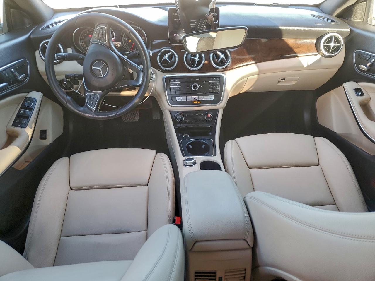 2018 MERCEDES-BENZ CLA 250 4MATIC photo 8