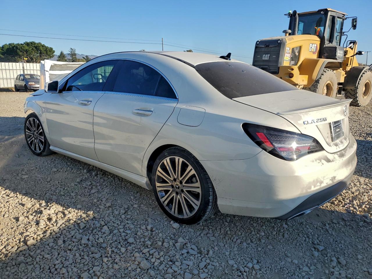 2018 MERCEDES-BENZ CLA 250 4MATIC photo 2