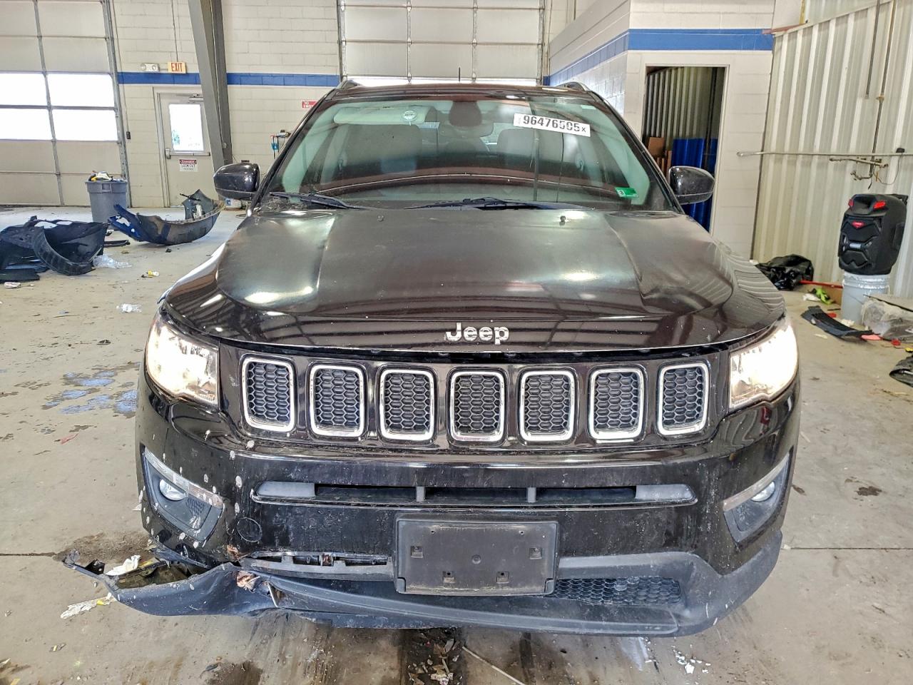 2017 JEEP COMPASS LATITUDE photo 9