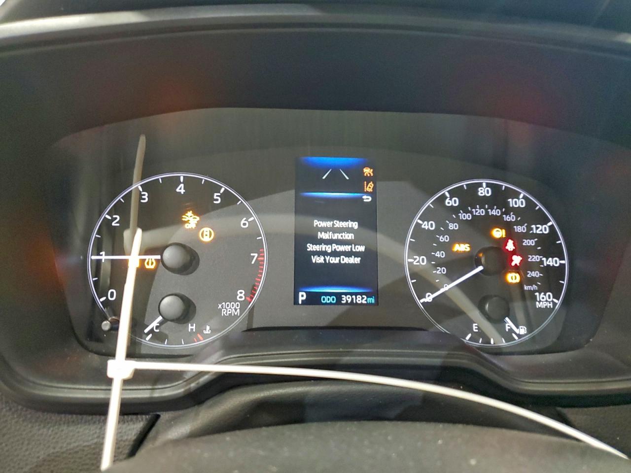2024 TOYOTA COROLLA LE photo 9