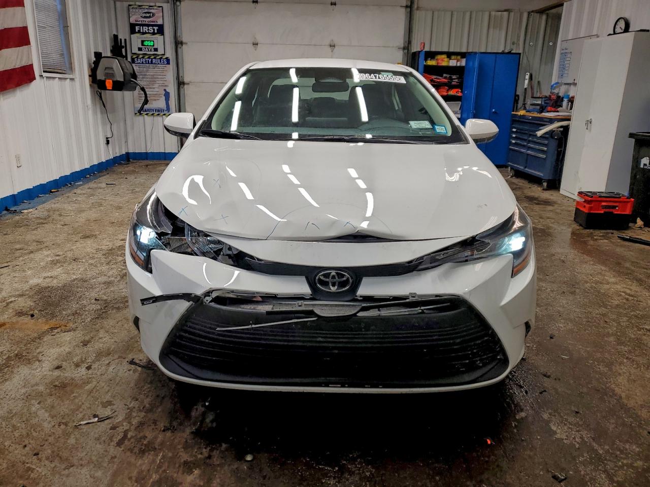 2024 TOYOTA COROLLA LE photo 5