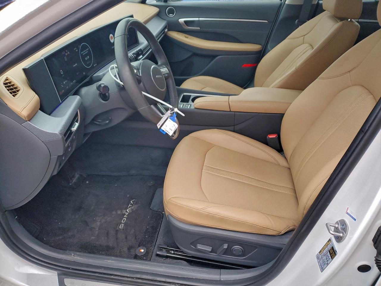 2024 HYUNDAI SONATA HYBRID photo 7