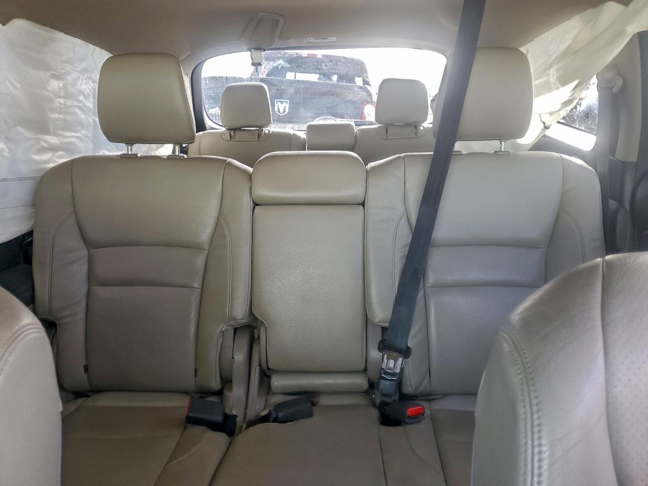 2016 HONDA PILOT LX photo 10