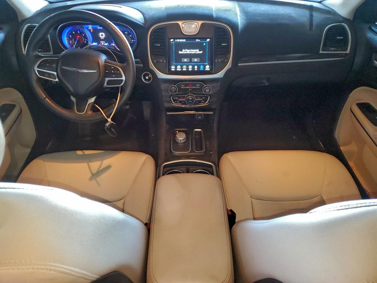 2018 CHRYSLER 300 TOURING photo 8