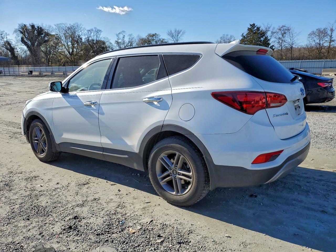 2017 HYUNDAI SANTA FE SPORT photo 2