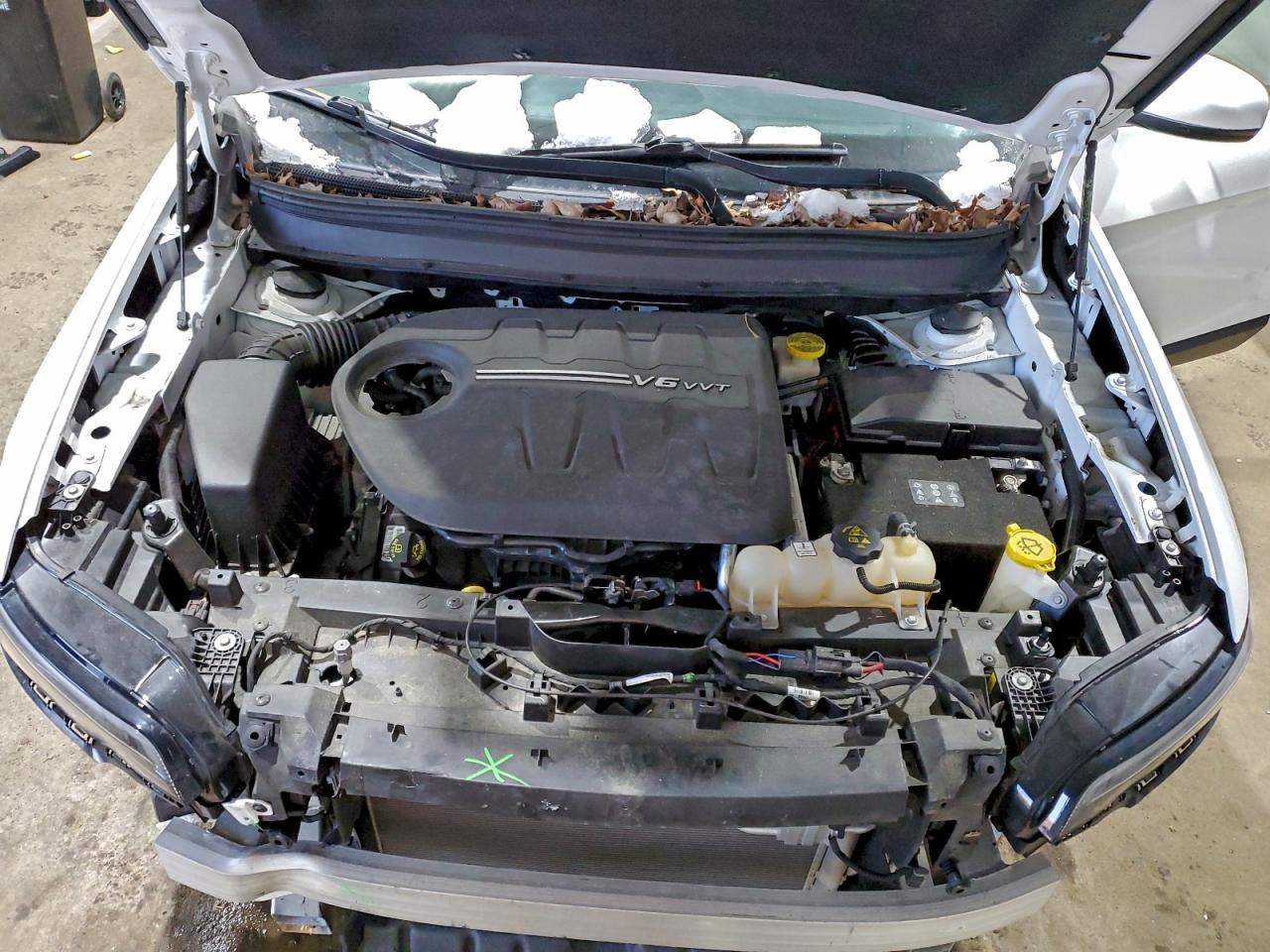 2021 JEEP CHEROKEE LATITUDE LUX photo 12
